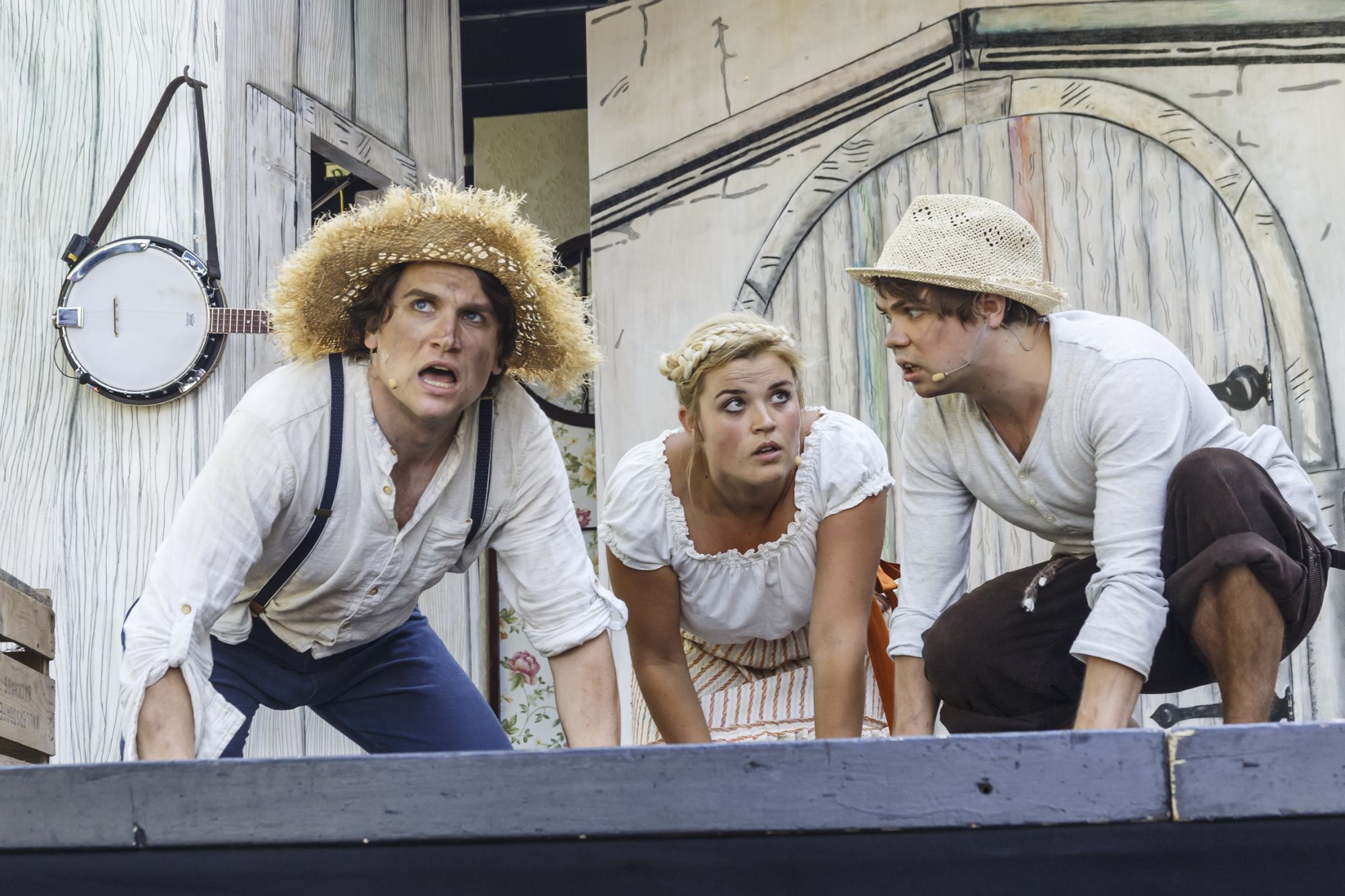 v. l.: Kolja Heiß (Huckleberry Finn),  Henriette Heine (Becky Thatcher), Julian Häußler (Tom Sawyer)